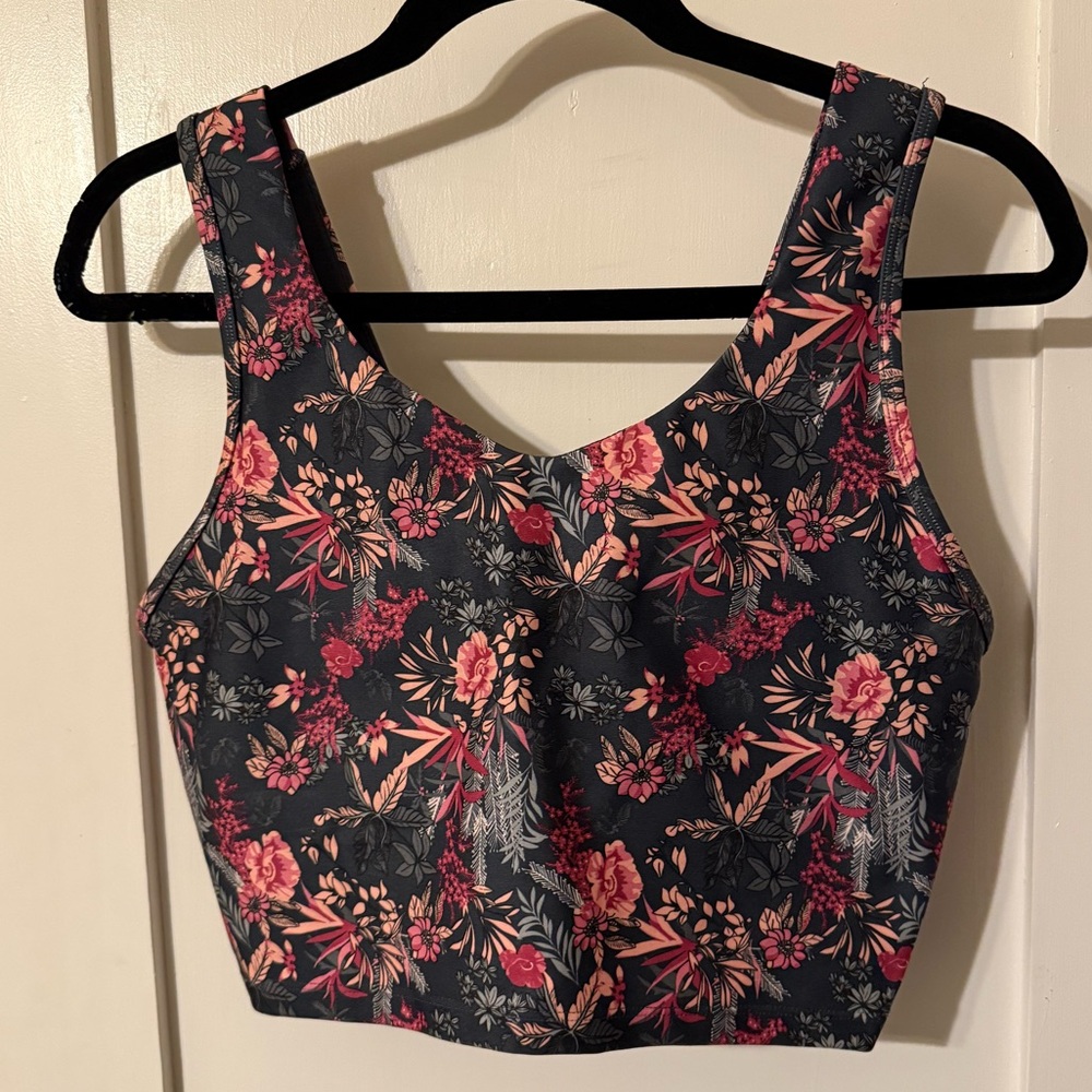 Sports Bra / Longline Tank